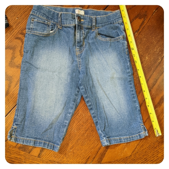 2 pairs, children's place jeans. Sz 14 months elastic in waist, in great cond. - Picture 5 of 7
